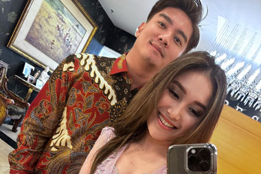 Boy William Diminta Menikahi Ayu Ting Ting
