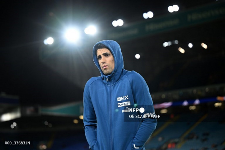 Bayern Muenchen Pinjam Cancelo dari Manchester City