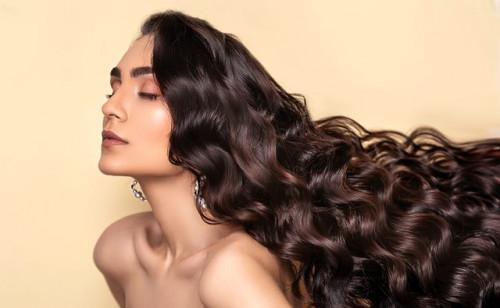 Ketahui cara pemakaian serum rambut. (Foto: Ilustrasi/Dok. Unsplash.com)