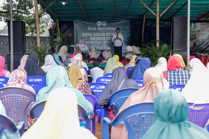 Santri Realisasikan Bantuan untuk Majelis Taklim di Jakarta Selatan