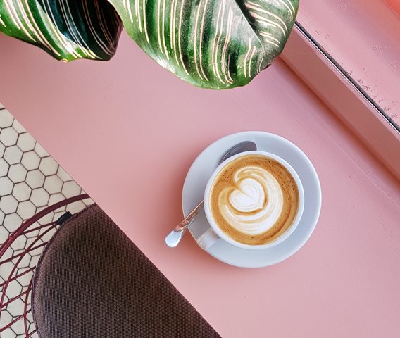 Apakah efek kopi bikin kamu ingin segera BAB? Ini penjelasan ahli. (Foto: Ilustrasi/Dok. Unsplash.com)