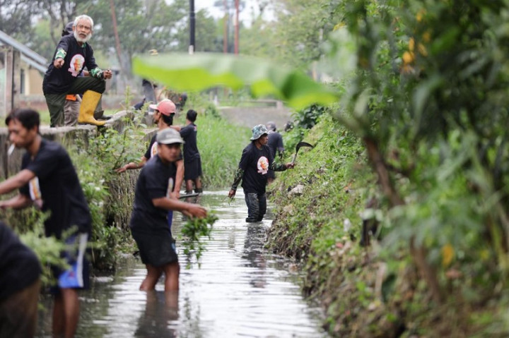 Musim Hujan, Cara Warga Bojongloa Bandung Cegah Banjir