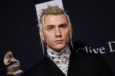 Gagal Menang Grammy Awards, Machine Gun Kelly: Saya Tidak Pantas di Sini