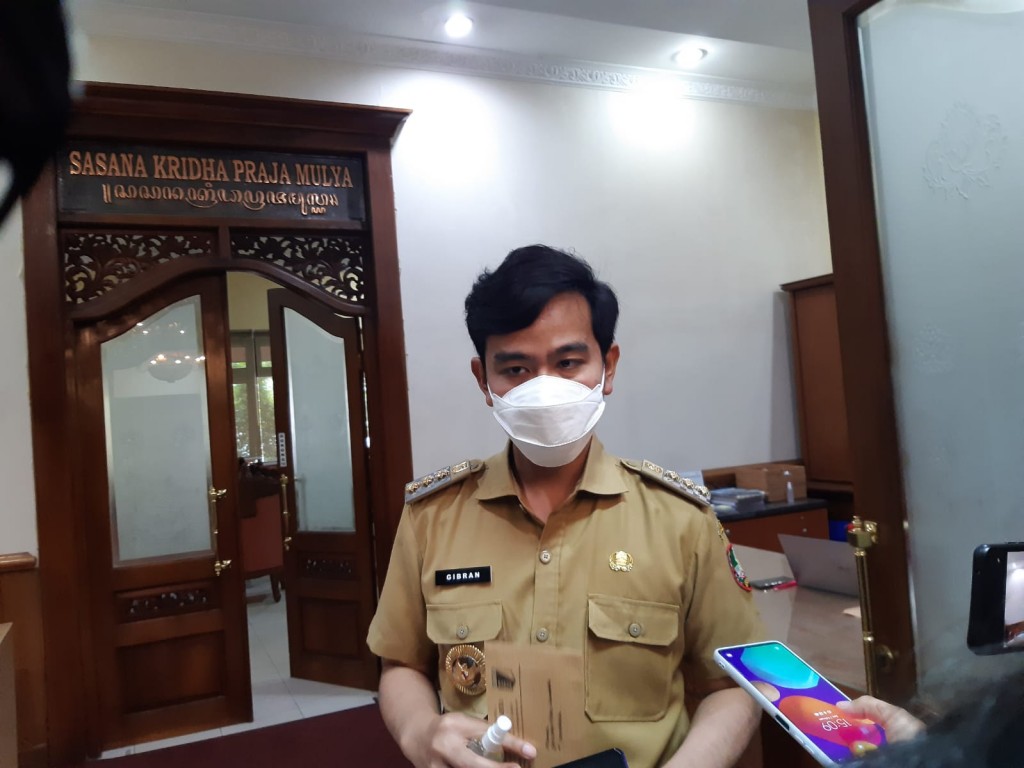 Gibran Beri Warga Stimulus 80% usai Tarif PBB Melonjak