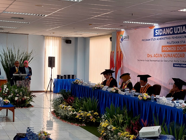 Raih Gelar Doktor Administrasi Negara, Agun Angkat Disertasi Autokritik Partai Golkar