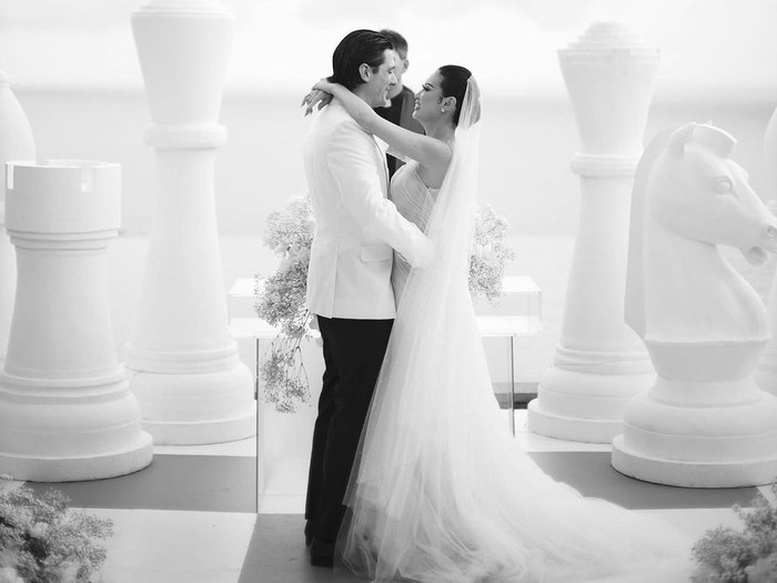 Selamat! Patricia Gouw Resmi Menikah dengan Pria Bule