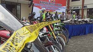 Polres Tulungagung Sita 70 Motor Berknalpot Brong