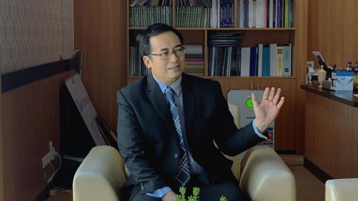 Jalan Berliku Alumnus FKM Unair Hingga Terpilih Sebagai Wakil Rektor Unesa