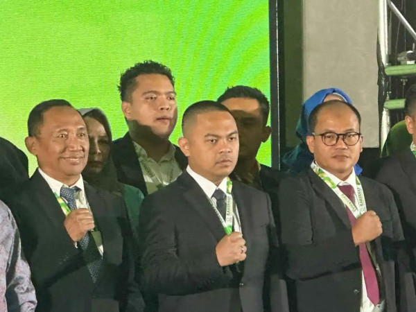 Bendahara Umum Badan Pengurus Pusat (BPP) Himpunan Pengusaha KAHMI (HIPKA) Mohammad Rafil Perdana (tengah). Dok. Istimewa