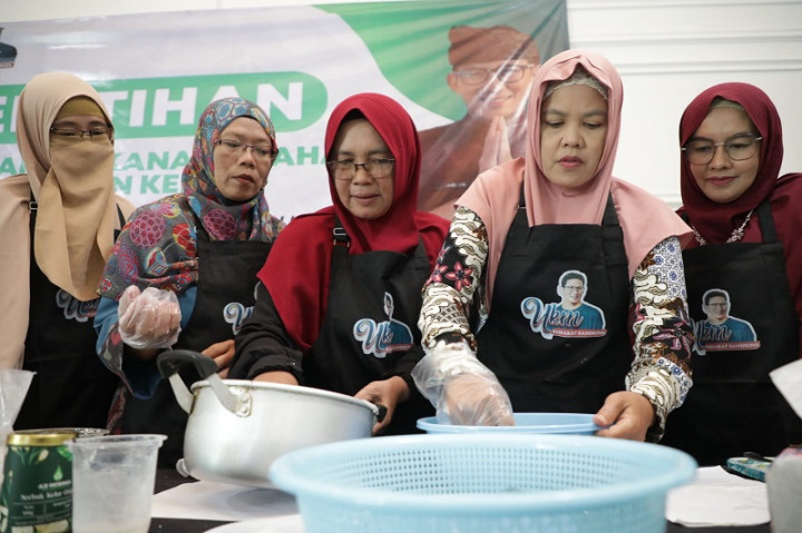 Emak-Emak di Denpasar <i>Gaspol</i> Target 4,4 Juta Lapangan Kerja