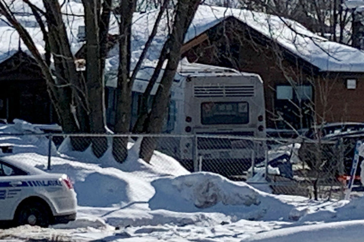 Bus Tabrak Pusat Penitipan Anak, Dua Tewas