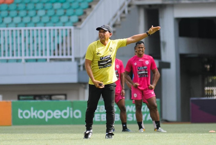 Selamat! Putu Gede jadi Pelatih Anyar Arema FC