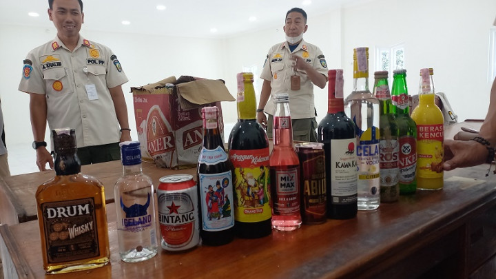 Peredaran Miras Masih Marak, Satpol PP Tangsel Rutin Razia