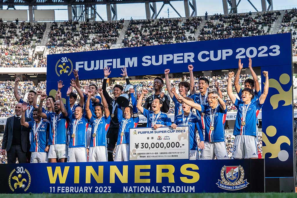 Yokohama Marinos Juara Piala Super Jepang 2023