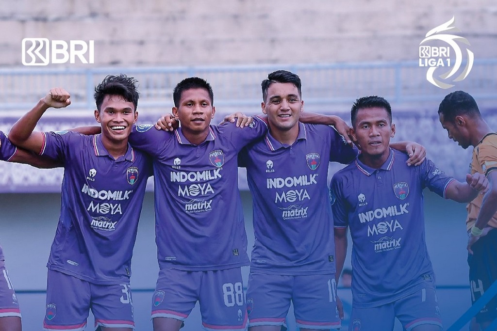 Selebrasi kemenangan para pemain Persita Tangerang. (Foto: Twitter BRI Liga 1)