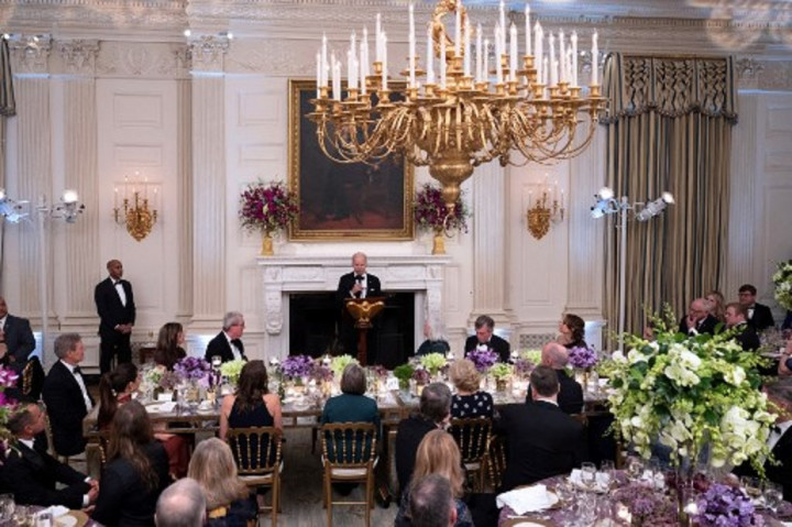 Biden Senang Republik dan Demokrat 'Akur' di Jamuan Makan Malam Gedung Putih