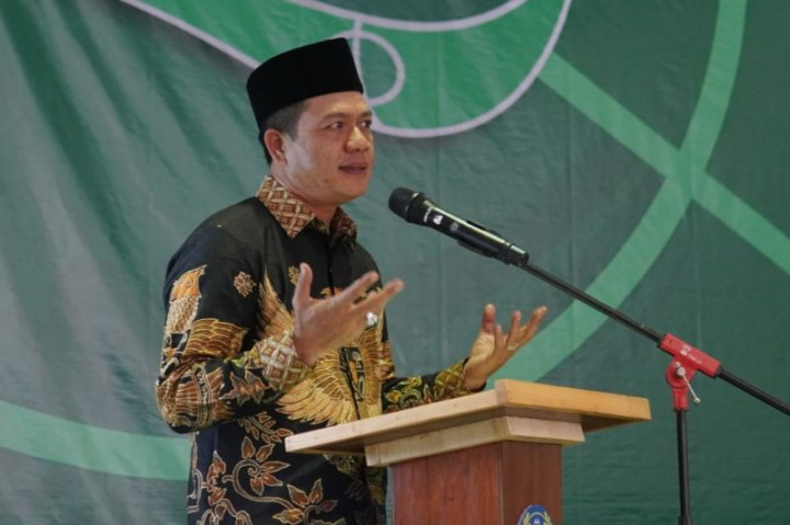 Bupati Bandung Wajibkan Calon Pengantin Tanam Pohon