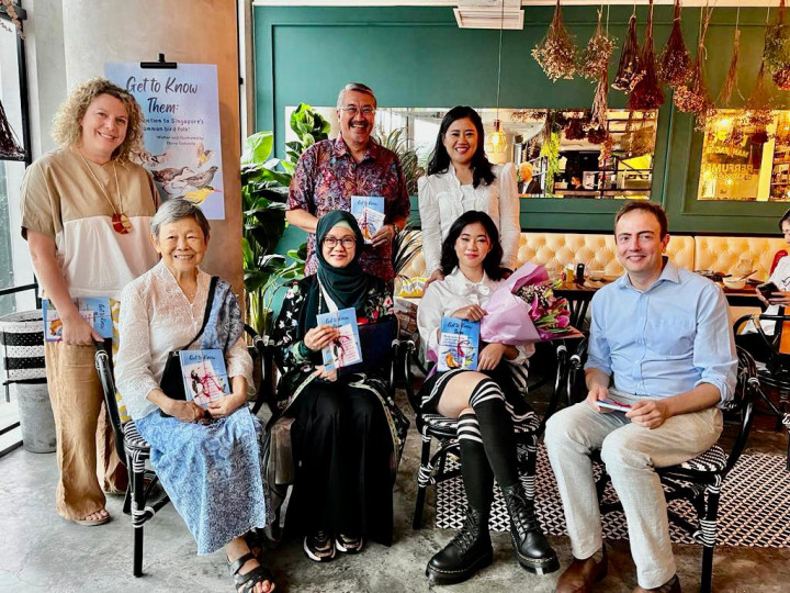 Pelajar 18 Tahun Luncurkan Buku tentang Burung, Berawal dari Tugas Sekolah