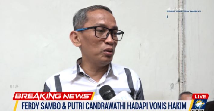 Sohib SMA Ferdy Sambo Datang dari Makasar ke PN Jaksel Beri Dukungan