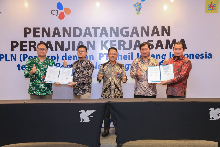 6,6 Juta REC PLN Diserap Dua Industri Kimia di Jawa Timur