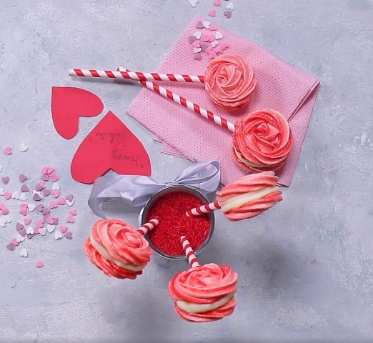 Buat Meringue Pop Cinta, untuk Orang Terkasih