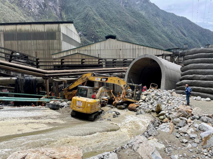 Pascabanjir, Area Tambang Freeport Mulai Dibersihkan