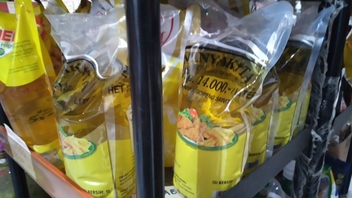 Penjualan Minyak Goreng Jenis Ini Dibatasi, <i>Emang Ngapa Sih</i>?