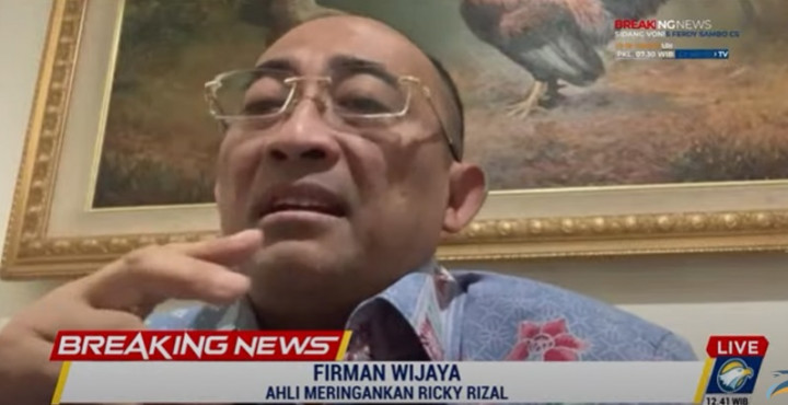 Pasal Pembunuhan Berencana Dianggap Terlalu Berat untuk Kuat Ma'ruf dan Ricky Rizal