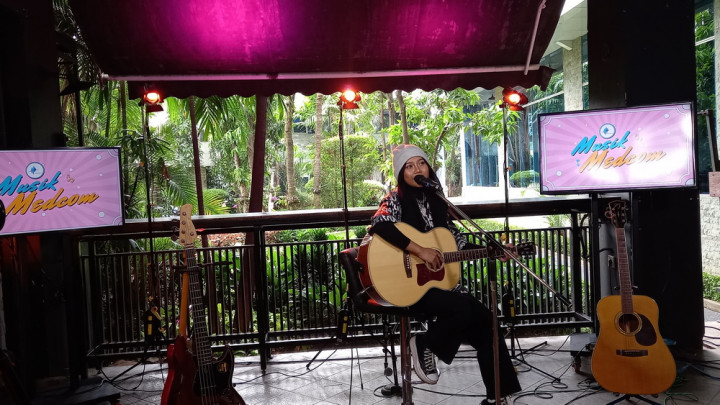 Ayuenstar Ingin Eksplorasi Banyak Genre Musik