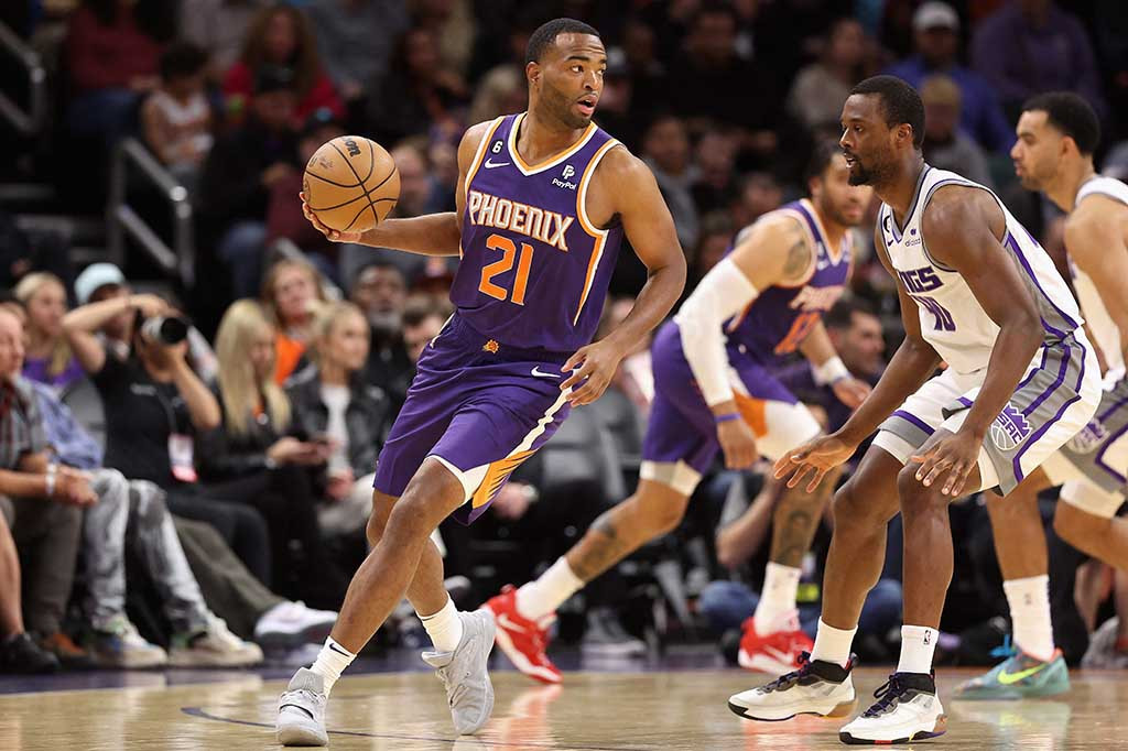 Tanpa Kevin Durant, Suns Bekuk Kings 129-109