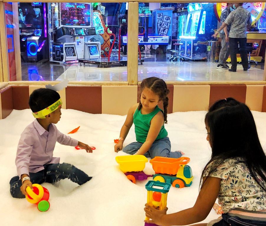 Arena bermain kidzlandia. (Foto: Ist)