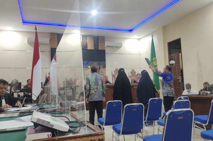 Eks Wali Kota Bandar Lampung Mangkir Saksi Sidang Suap PMB Unila