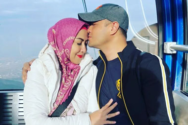 Venna Melinda Dituding Pernah Kunci Ferry Irawan di Kamar Mandi