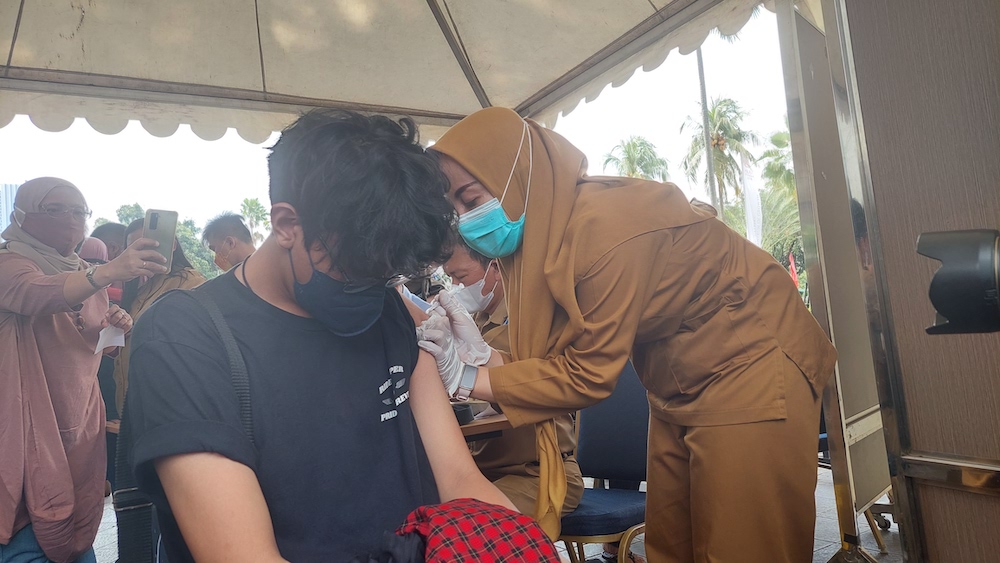 131 Ribu Orang Disuntik Vaksin Dosis Keempat