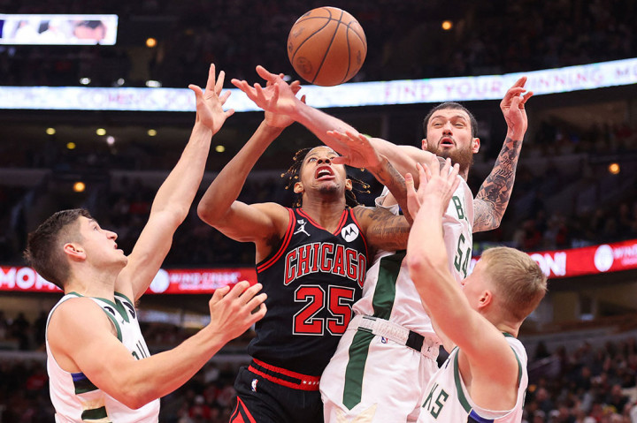 Tekuk Bulls 112-100, Bucks Menang 12 Kali Beruntun