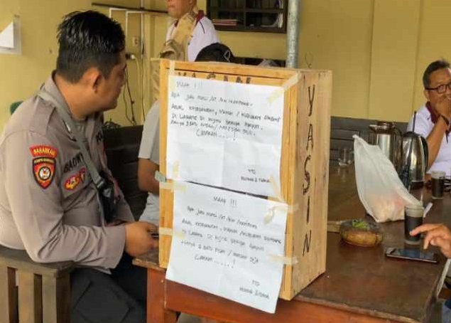 Polisi Kantongi Identitas <i>'Malaikat Munkar dan Nakir'</i> Pelaku Perusakan Makam di Blitar