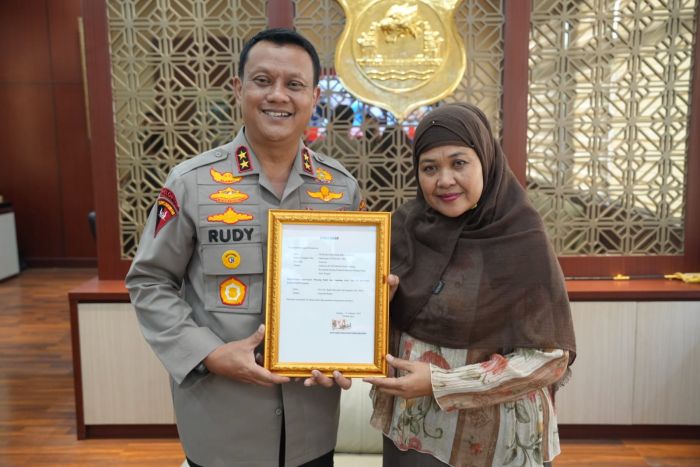 Terima Wayang Peninggalan Dalang Ki Manteb Soedarsono, Kapolda Banten: Punya Nilai Sejarah