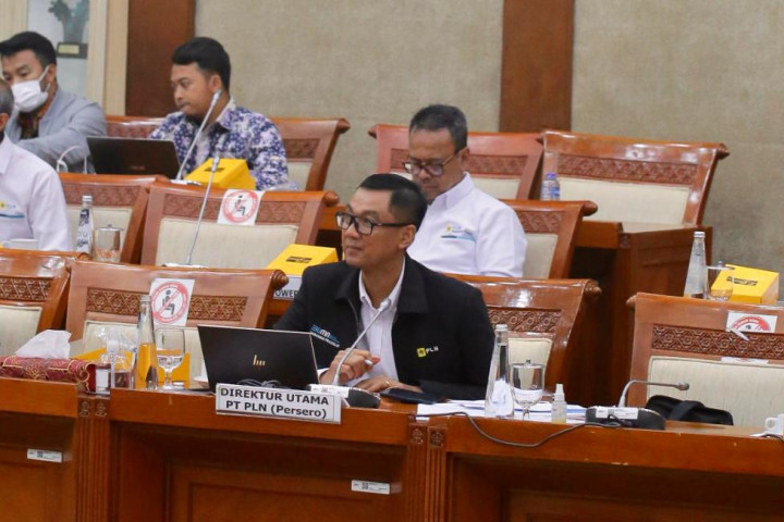 Jadi Katalisator Transisi Energi dan Ekonomi Kerakyatan, Komisi VI Dukung Peran EMI di PLN Grup