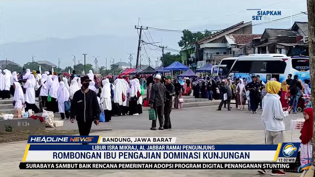 Pengunjung Tidak Tertib, Masjid Al Jabbar Diserbu Ibu Pengajian