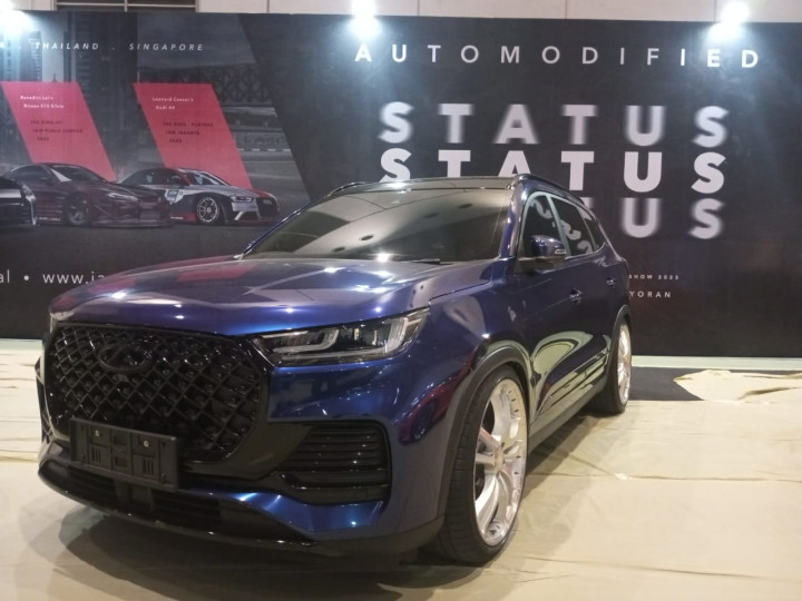 Modifikasi Klimis Chery Tiggo 8, Muat Pelek 22 Inci