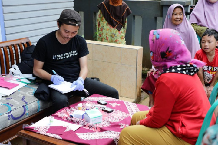 Antisipasi Dini Risiko Penyakit Seksual, Relawan Gelar Khitanan Massal di Bandung Barat