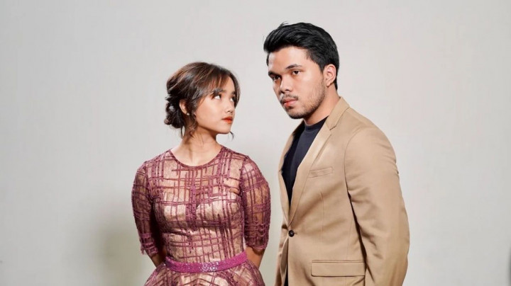 Thariq Nangis Teringat Fuji, Atta Halilintar Sigap Beri Pelukan