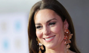 Dipakai Kate Middleton, Harga Anting ZARA Langsung Naik