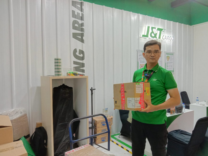 J&T Cargo Terima Kirim Sepeda Listrik Sampai Perahu Karet