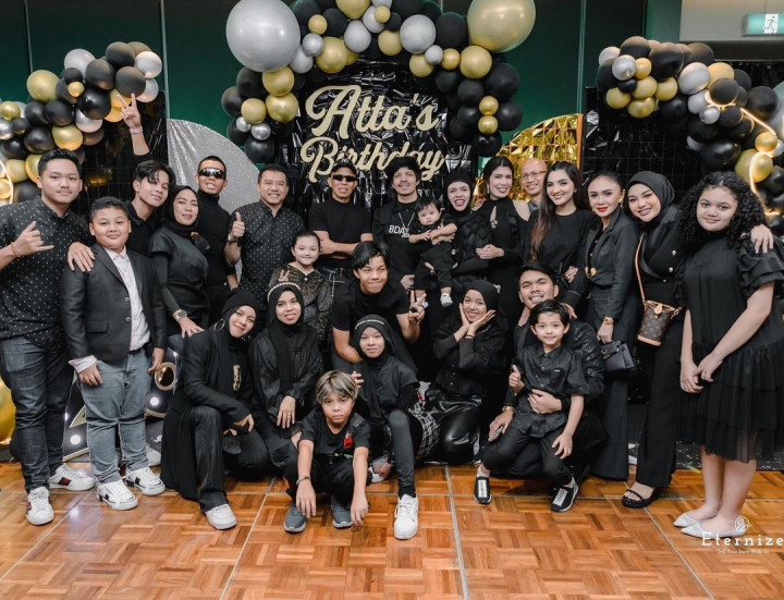 Dihujat karena Tak Datang ke Ultah Ameena, Ibu Atta Halilintar Lakukan Ini