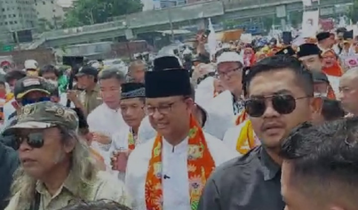 Teriakan Presiden Sambut Kedatangan Anies di Kantor DPP PKS