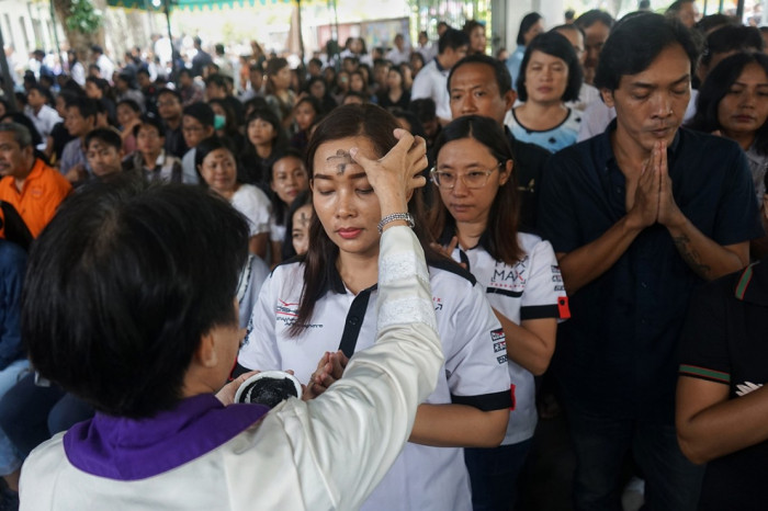 Ketika Misa Katolik Mendoakan Umat Muslim yang Berpuasa