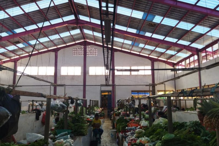 Stok Beras di Labuan Bajo Dipastikan Cukup dengan Harga Stabil