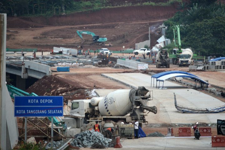 Melihat Progres Pembangunan Proyek Tol Serpong-Cinere
