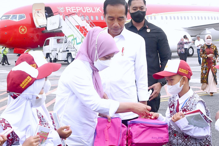 Siswa SD Balikpapan Terharu Ketemu Langsung Presiden Jokowi
